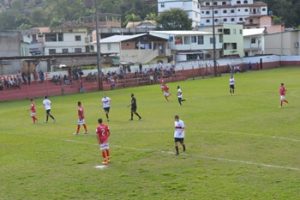 Pela semifinal do Campeonato Intermunicipal de Futebol (Categoria Titular), América e Campinho se enfrentaram no Campo do América, em Marechal Floriano