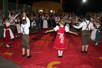 grupo de Dança Alemã Kindertanz – categoria Mirim