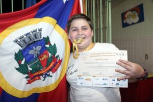 Treze estudantes de escolas públicas de Marechal Floriano conquistaram medalha na XX Olimpíada Brasileira de Astronomia (OBA).