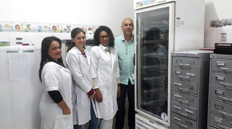 Prefeitura Marechal Floriano adquire câmara de refrigeração para conservar vacinas