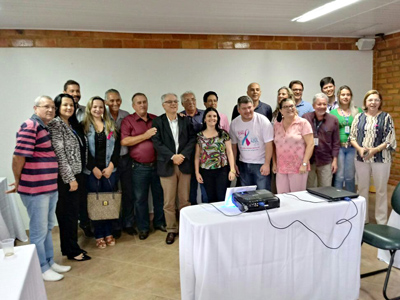 Várias reuniões e oficinas já vêm acontecendo para estruturar a Rede Cuidar na Região Sudoeste Serrana. Uma delas aconteceu no último dia 30, em Pedra Azul, sede da unidade.