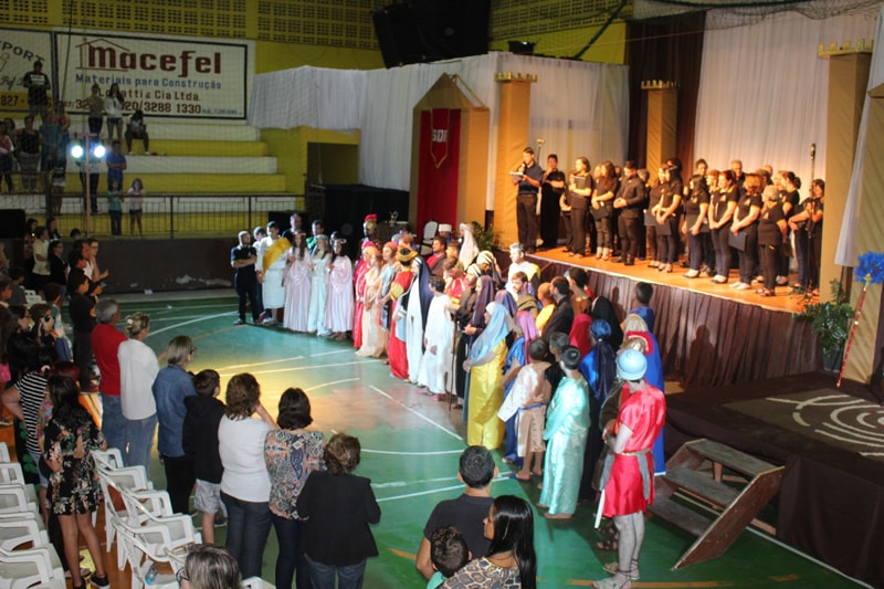 Mais de mil pessoas assistem à encenação da “Paixão de Cristo” em Marechal Floriano